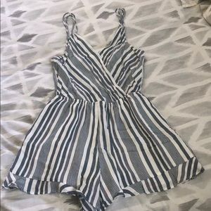 AE Striped Romper - Sz M Long